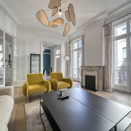 Apartamento Ref 1412 - Charming Two Bedroom In Rue D'antibes *